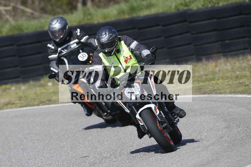 /01 02.04.2026 MAZ ADR/Gruppe gelb Gruppe gruen/30